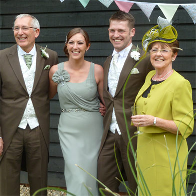 Frances, Mother-of-the-groom hat